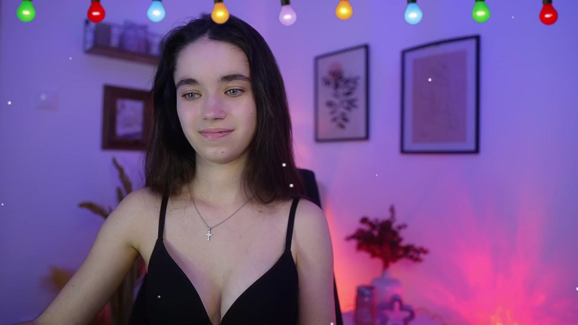 Gallery image thumbnail from Gia_Paige18's myfreecams stream on, 12/28/2025, 23:50 image 6 of 20
