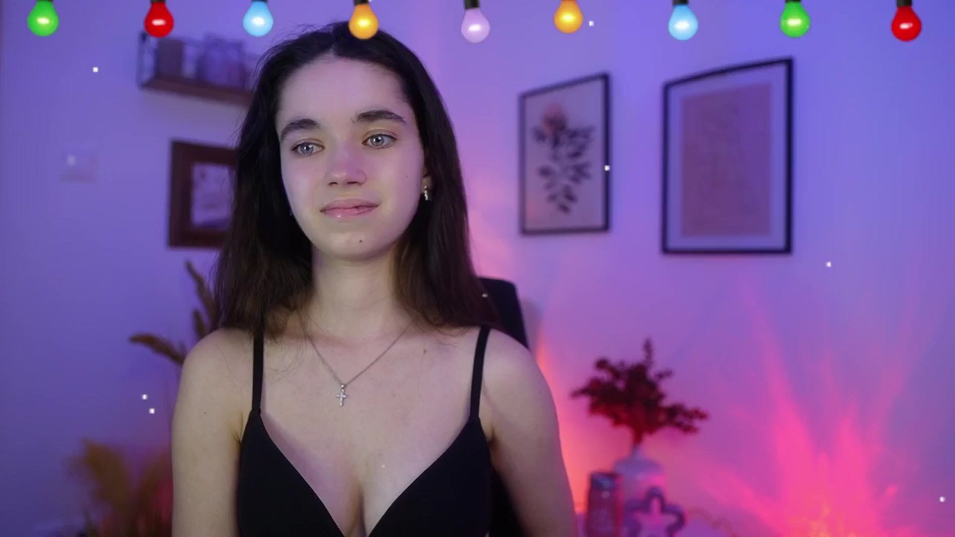 Gallery image thumbnail from Gia_Paige18's myfreecams stream on, 12/28/2025, 23:50 image 8 of 20