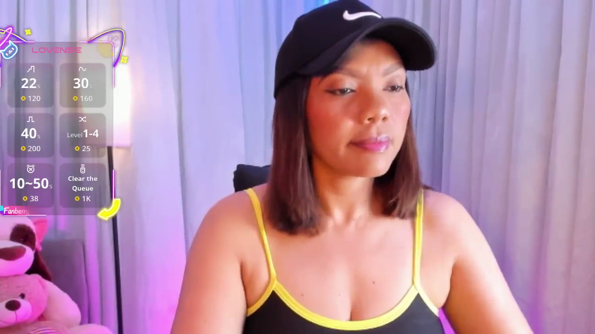 Gallery image thumbnail from Gia_ROLEX's myfreecams stream on, 04/22/2026, 18:18 image 3 of 20