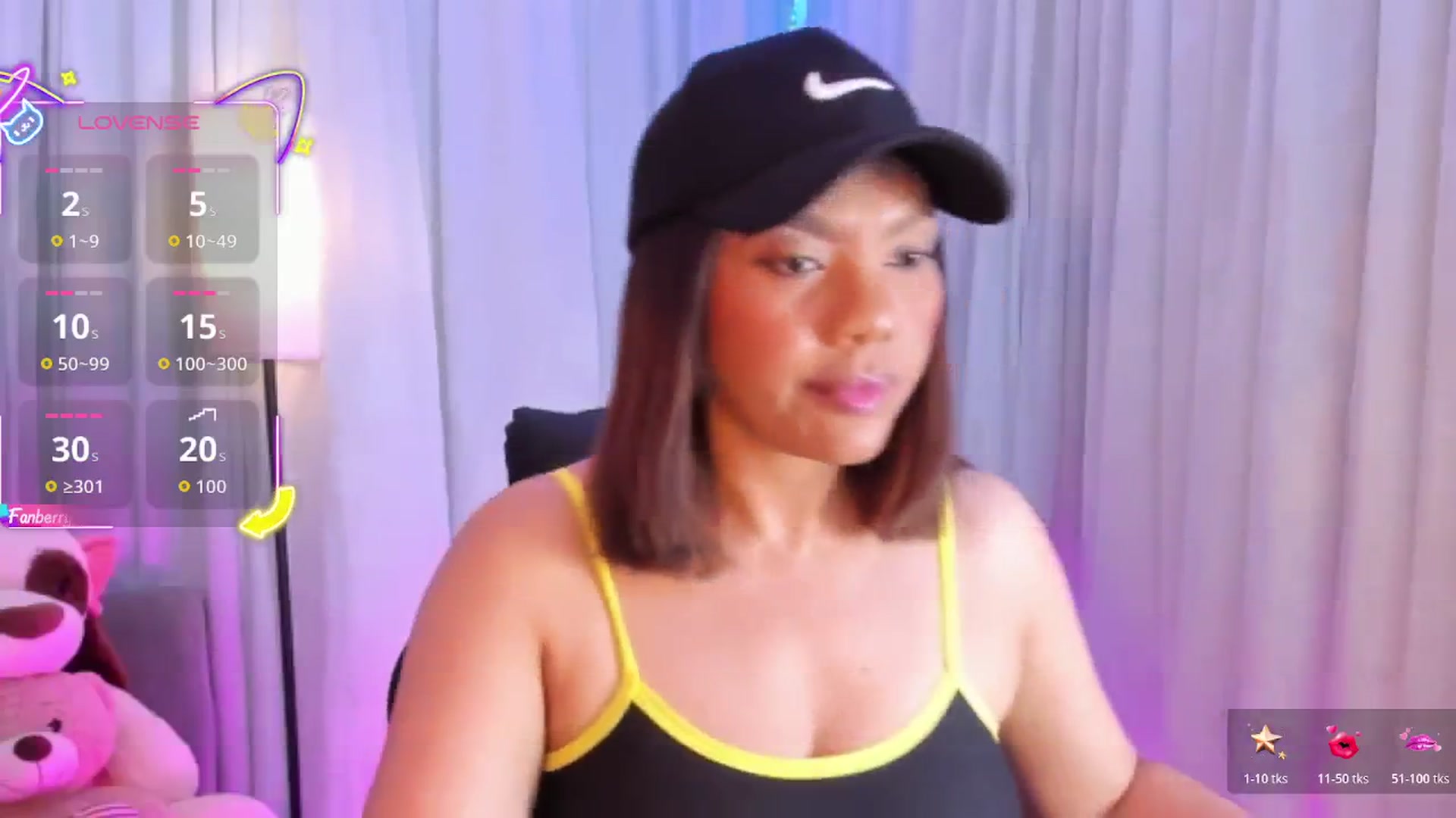 Gallery image thumbnail from Gia_ROLEX's myfreecams stream on, 04/22/2026, 18:18 image 2 of 20