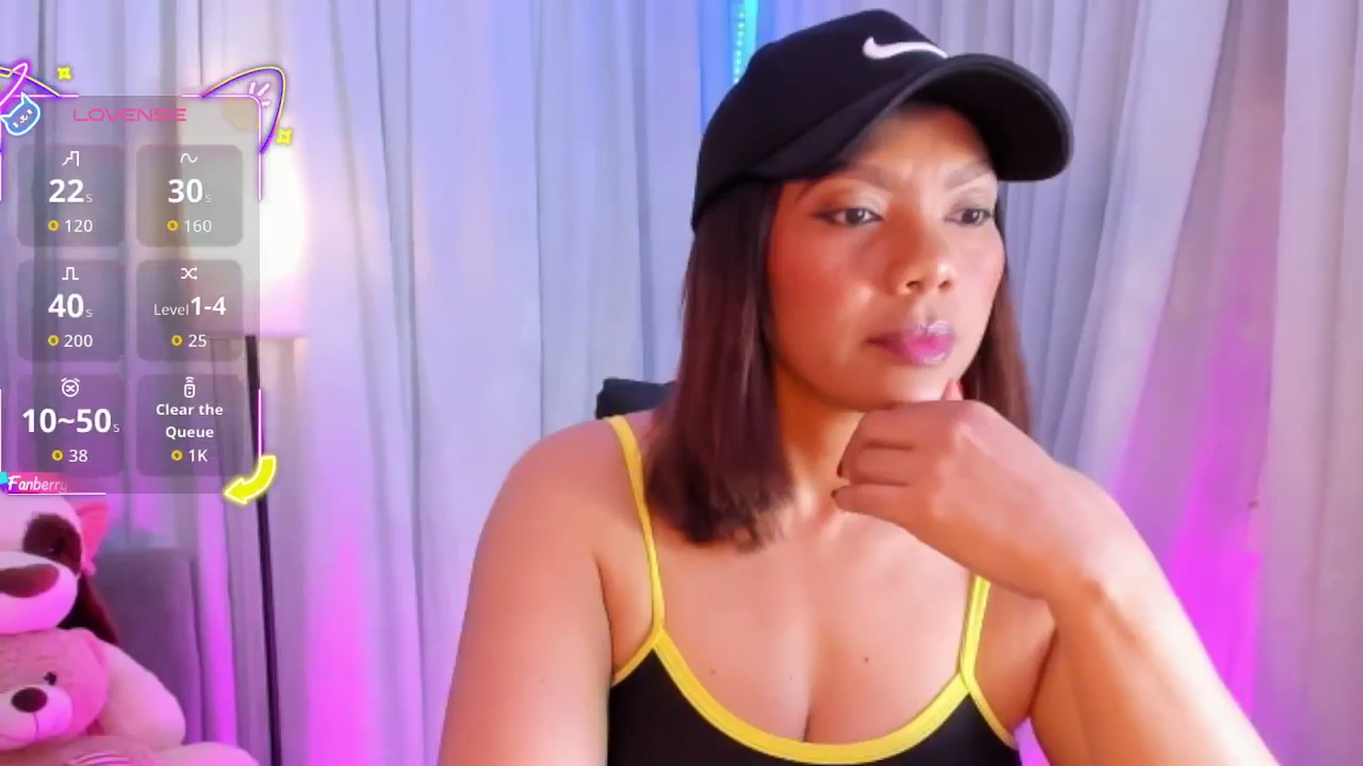 Gallery image thumbnail from Gia_ROLEX's myfreecams stream on, 04/22/2026, 18:18 image 4 of 20