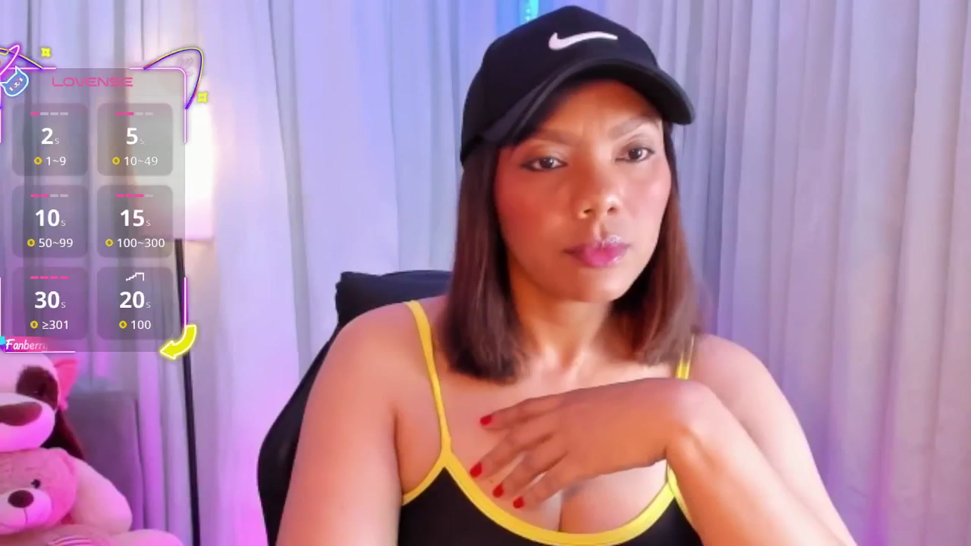 Gallery image thumbnail from Gia_ROLEX's myfreecams stream on, 04/22/2026, 18:18 image 1 of 20