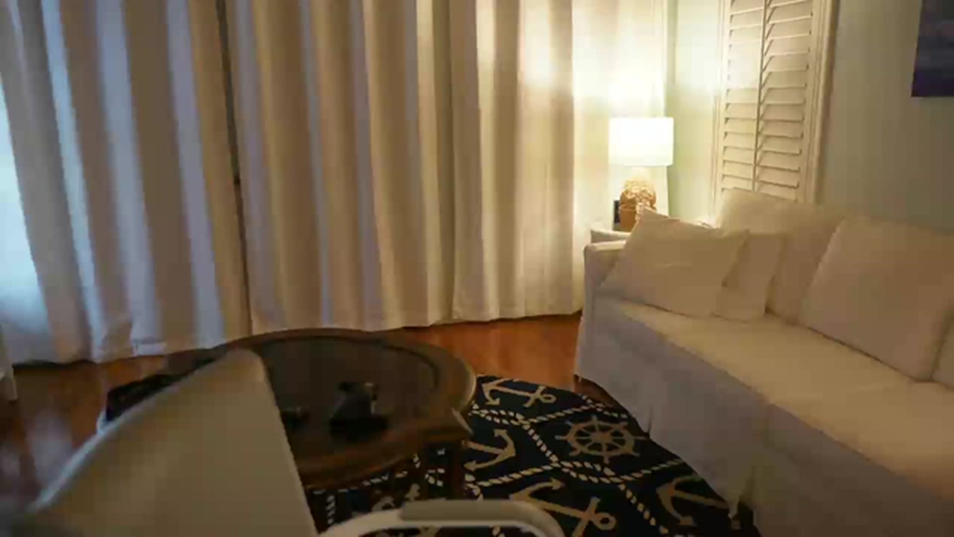 Gallery image thumbnail from Gia_Xxxmas's myfreecams stream on, 12/05/2022, 04:15 image 15 of 20
