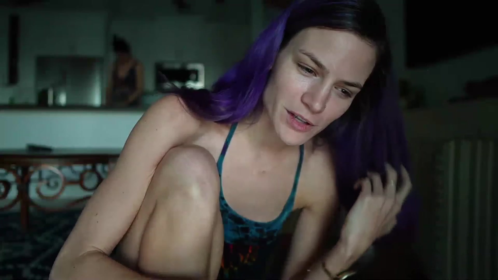 Gallery image thumbnail from Gia_Xxxmas's myfreecams stream on, 12/06/2022, 23:26 image 3 of 20