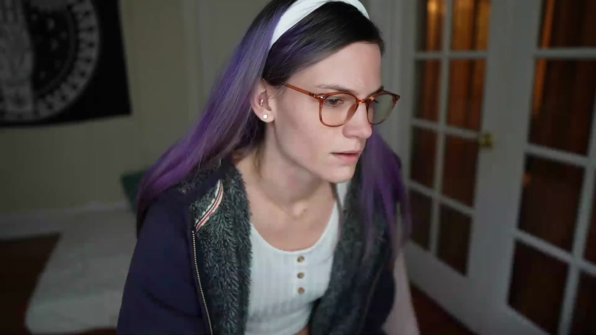 Gallery image thumbnail from Gia_Xxxmas's myfreecams stream on, 12/24/2022, 21:42 image 5 of 20