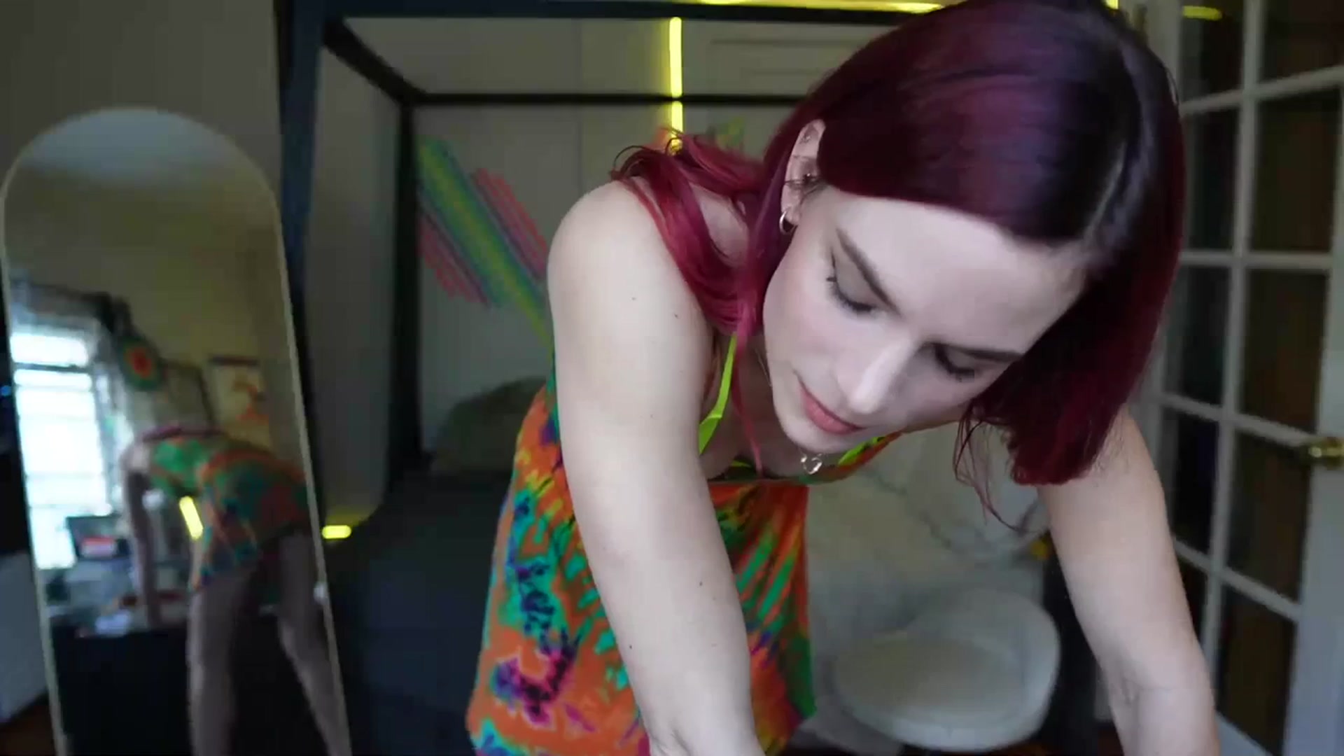 Gallery image thumbnail from Gia_Xxxmas's myfreecams stream on, 12/07/2023, 21:59 image 7 of 20