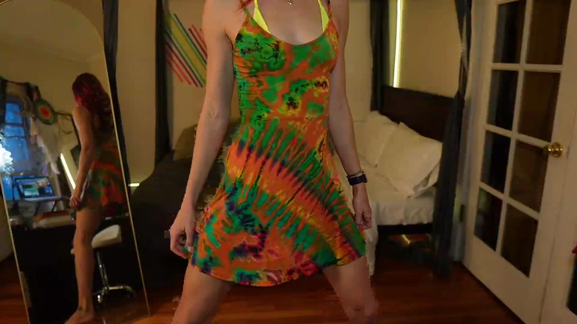 Gallery image thumbnail from Gia_Xxxmas's myfreecams stream on, 12/07/2023, 23:28 image 11 of 20