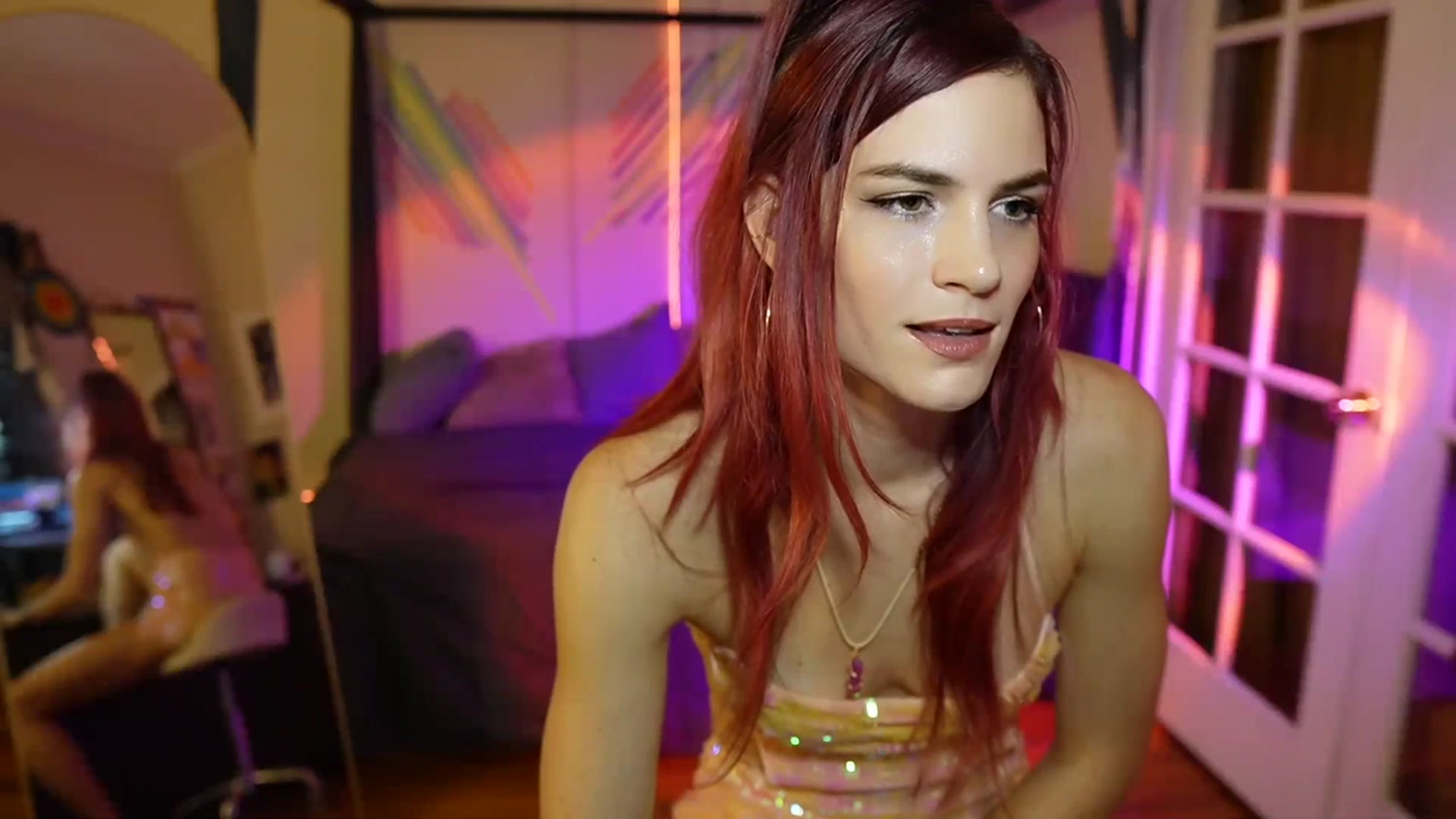 Gallery image thumbnail from Gia_Xxxmas's myfreecams stream on, 12/09/2023, 02:16 image 19 of 20