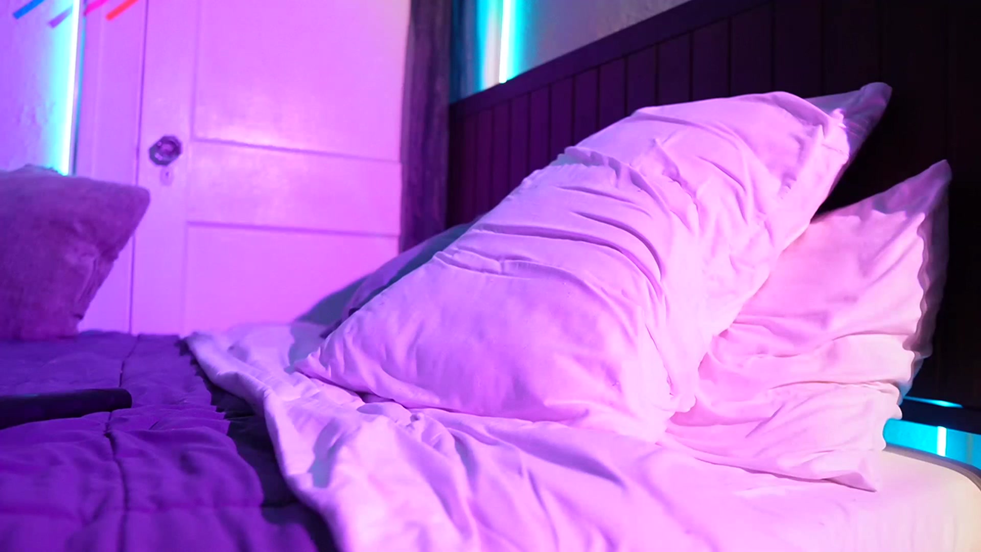 Gallery image thumbnail from Gia_Xxxmas's myfreecams stream on, 12/10/2023, 05:44 image 19 of 20