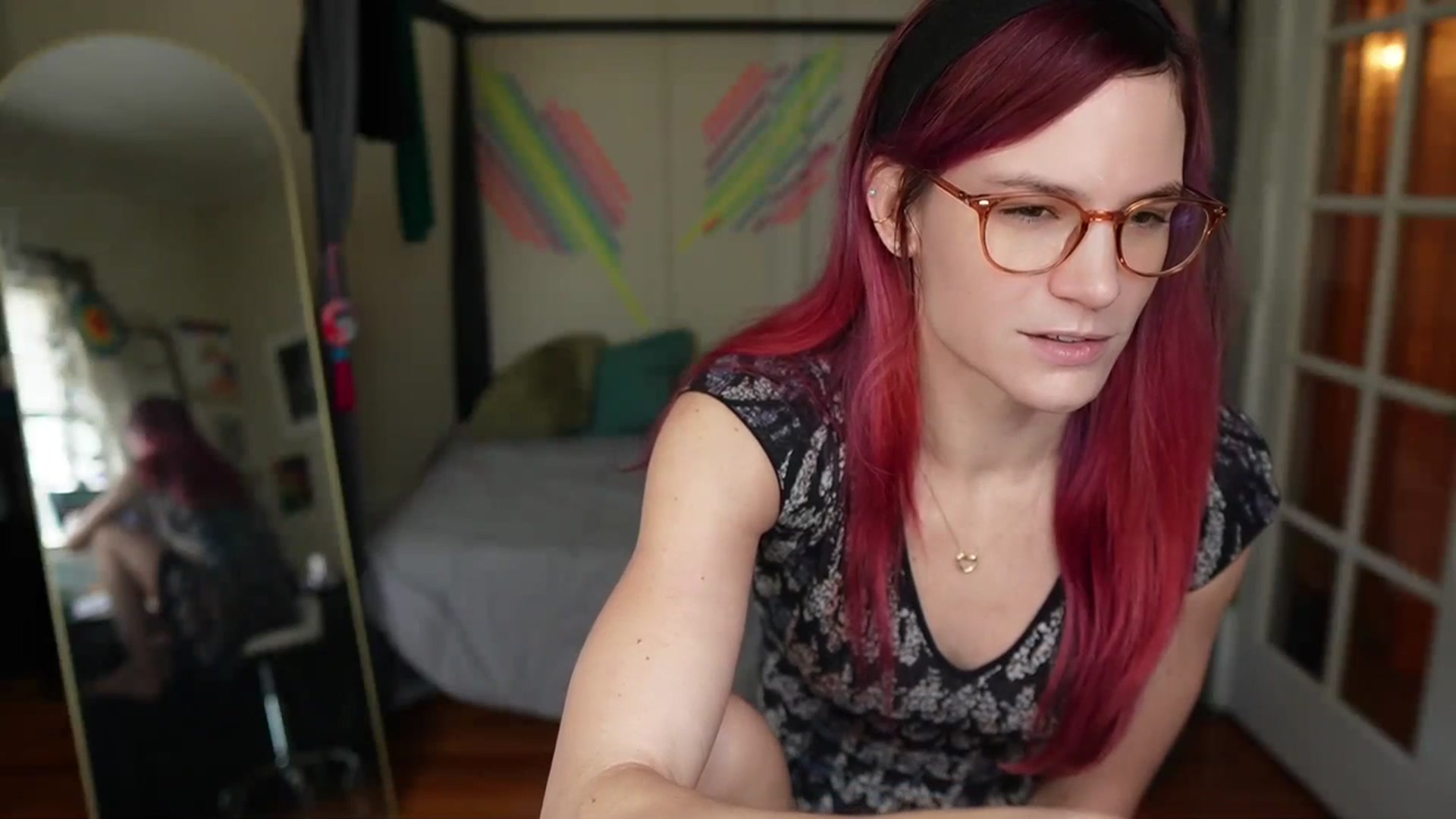 Gallery image thumbnail from Gia_Xxxmas's myfreecams stream on, 12/12/2023, 21:56 image 9 of 20
