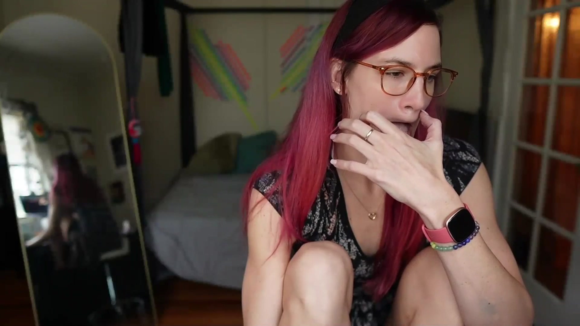 Gallery image thumbnail from Gia_Xxxmas's myfreecams stream on, 12/12/2023, 21:56 image 16 of 20