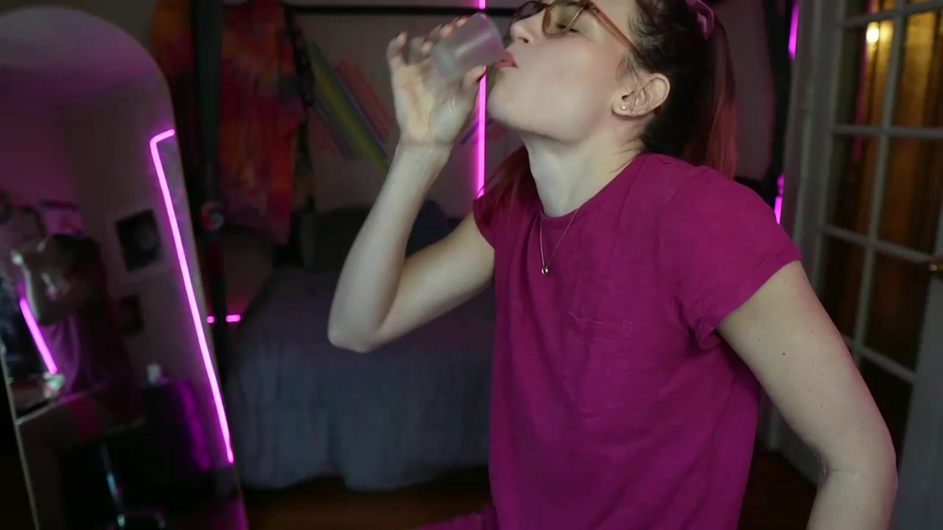 Gallery image thumbnail from Gia_Xxxmas's myfreecams stream on, 12/14/2023, 23:17 image 1 of 20