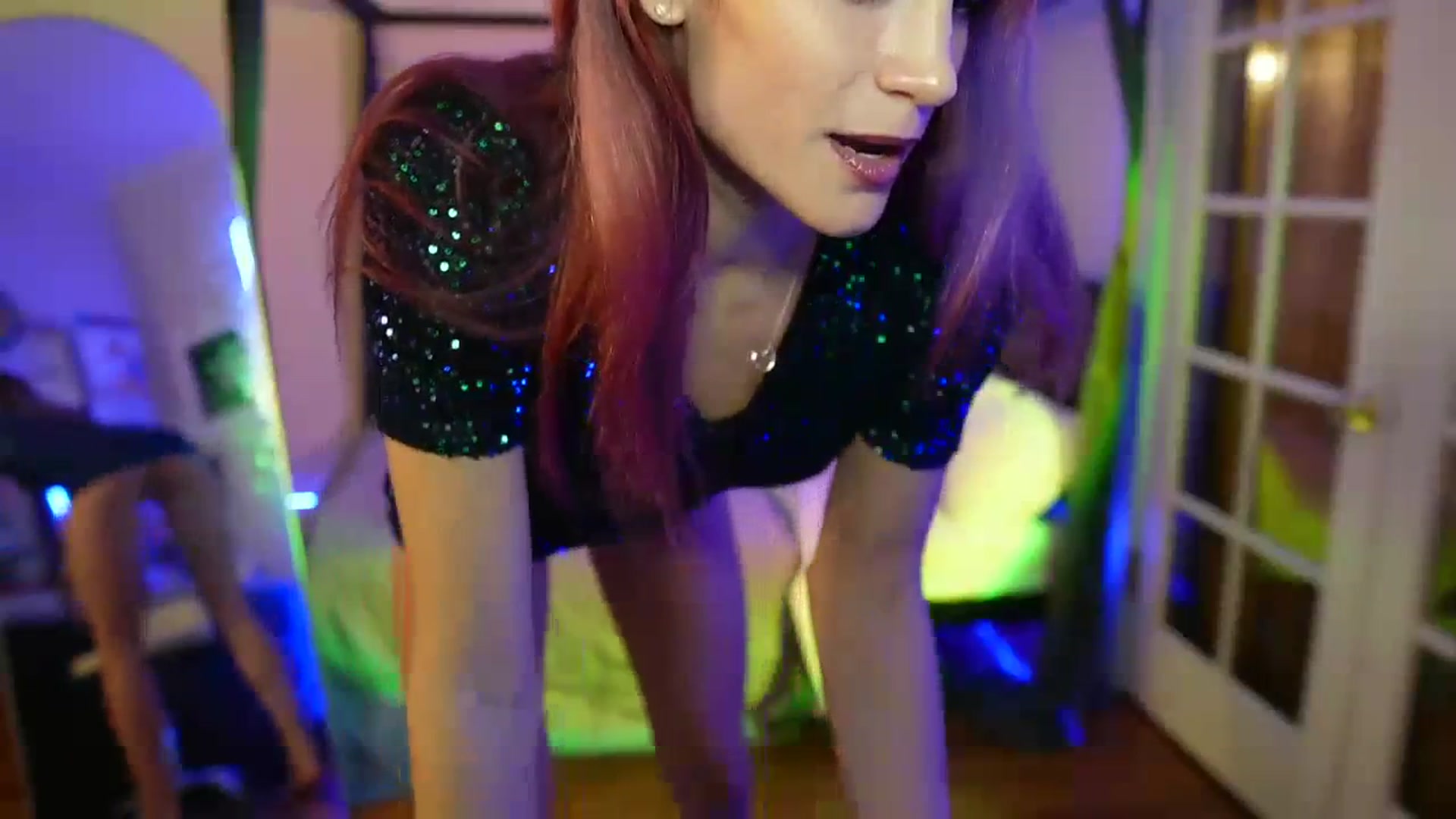 Gallery image thumbnail from Gia_Xxxmas's myfreecams stream on, 12/16/2023, 03:48 image 18 of 20