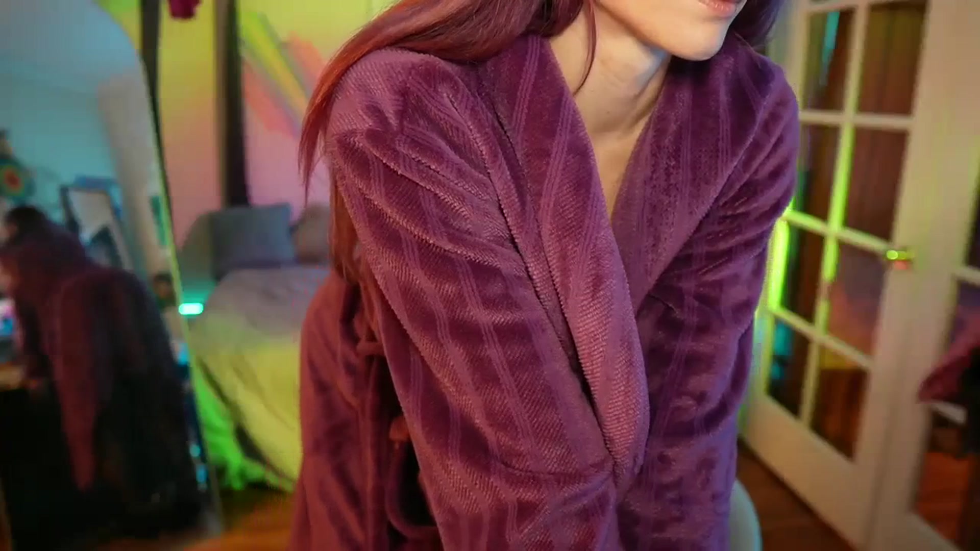 Gallery image thumbnail from Gia_Xxxmas's myfreecams stream on, 12/21/2023, 03:52 image 5 of 20