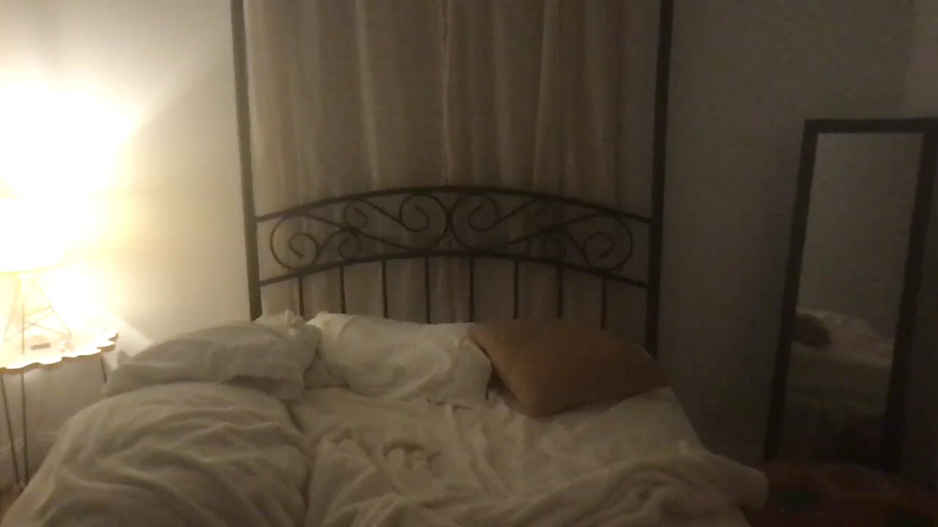 Gallery image thumbnail from Gia_Xxxmas's myfreecams stream on, 12/24/2023, 07:05 image 2 of 20