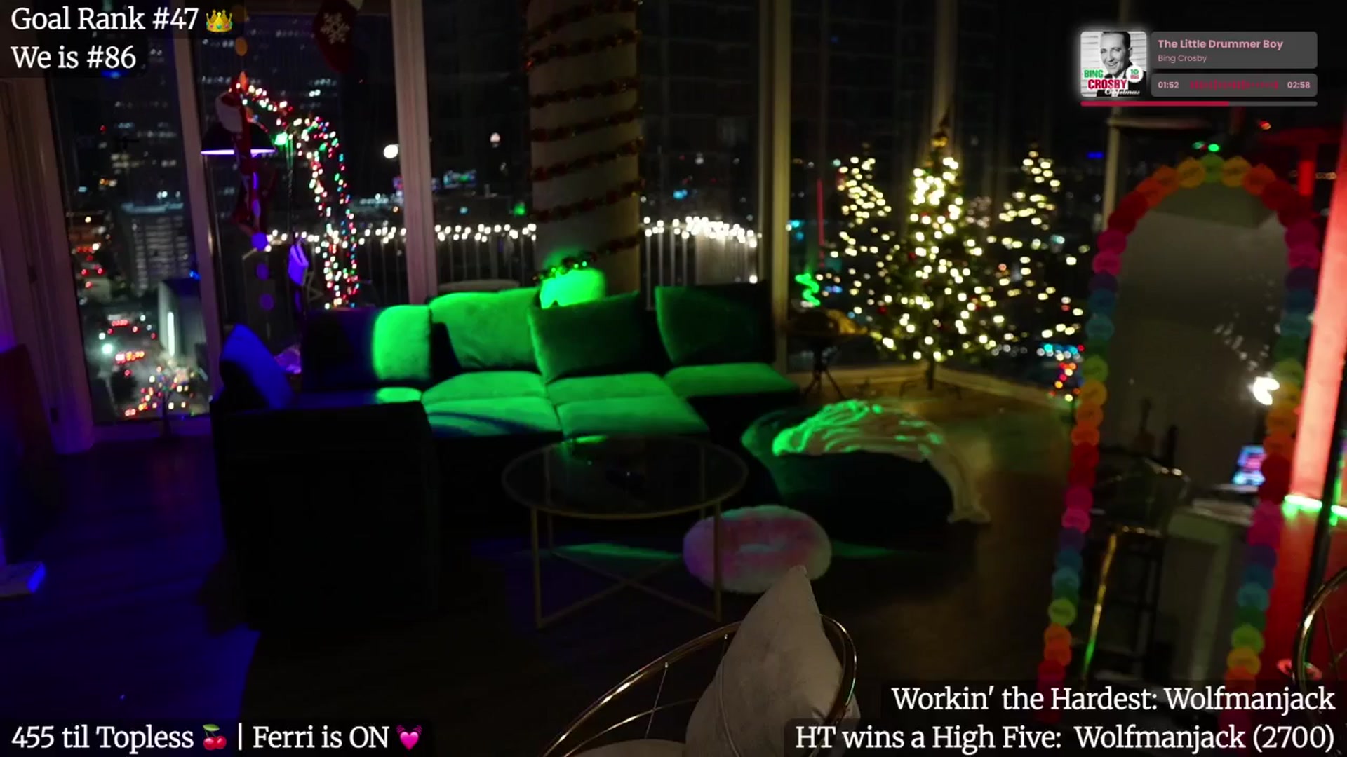 Gallery image thumbnail from Gia_Xxxmas's myfreecams stream on, 12/13/2025, 05:28 image 7 of 20