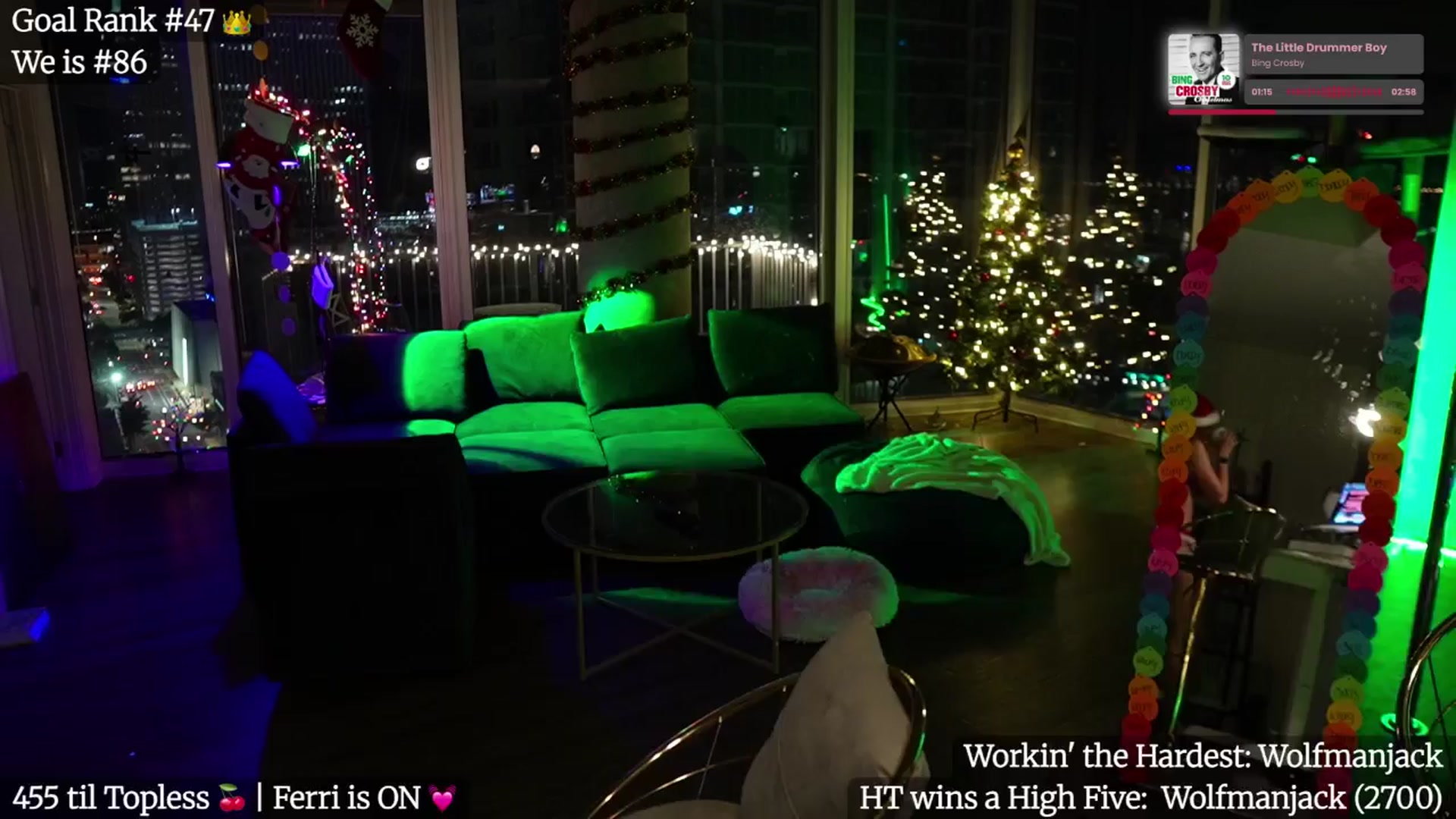 Gallery image thumbnail from Gia_Xxxmas's myfreecams stream on, 12/13/2025, 05:28 image 6 of 20