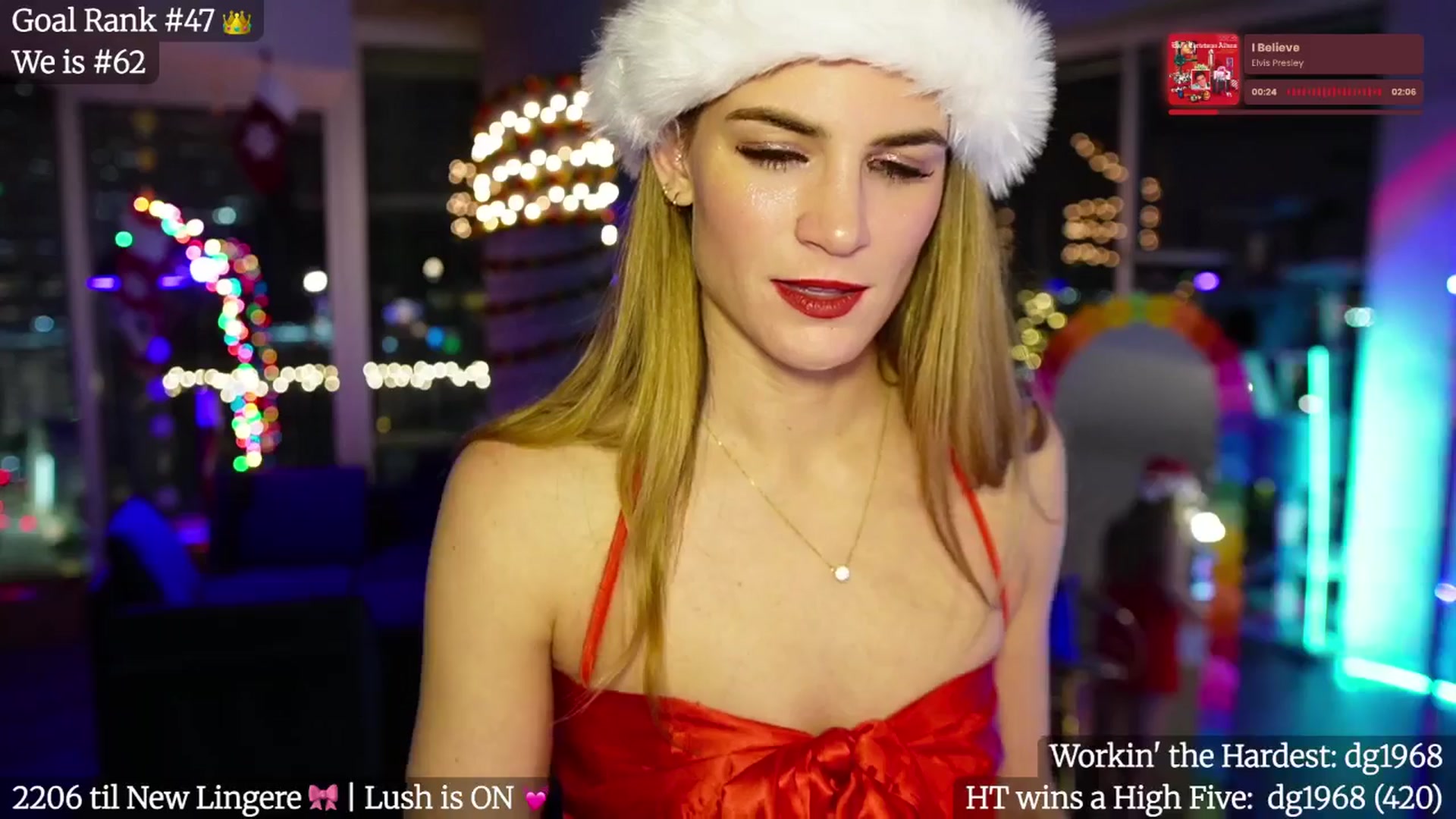 Gallery image thumbnail from Gia_Xxxmas's myfreecams stream on, 12/18/2025, 03:16 image 17 of 20