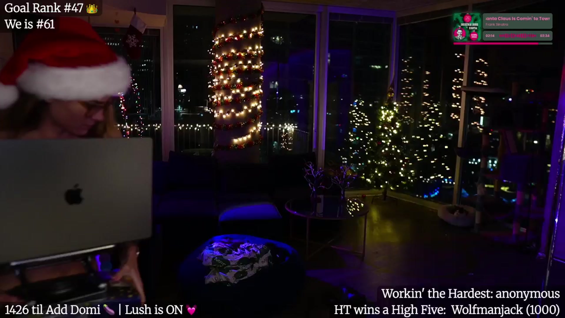 Gallery image thumbnail from Gia_Xxxmas's myfreecams stream on, 12/20/2025, 01:25 image 6 of 20