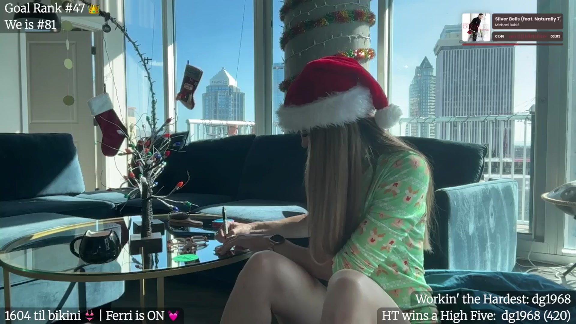 Gallery image thumbnail from Gia_Xxxmas's myfreecams stream on, 12/24/2025, 21:06 image 2 of 20