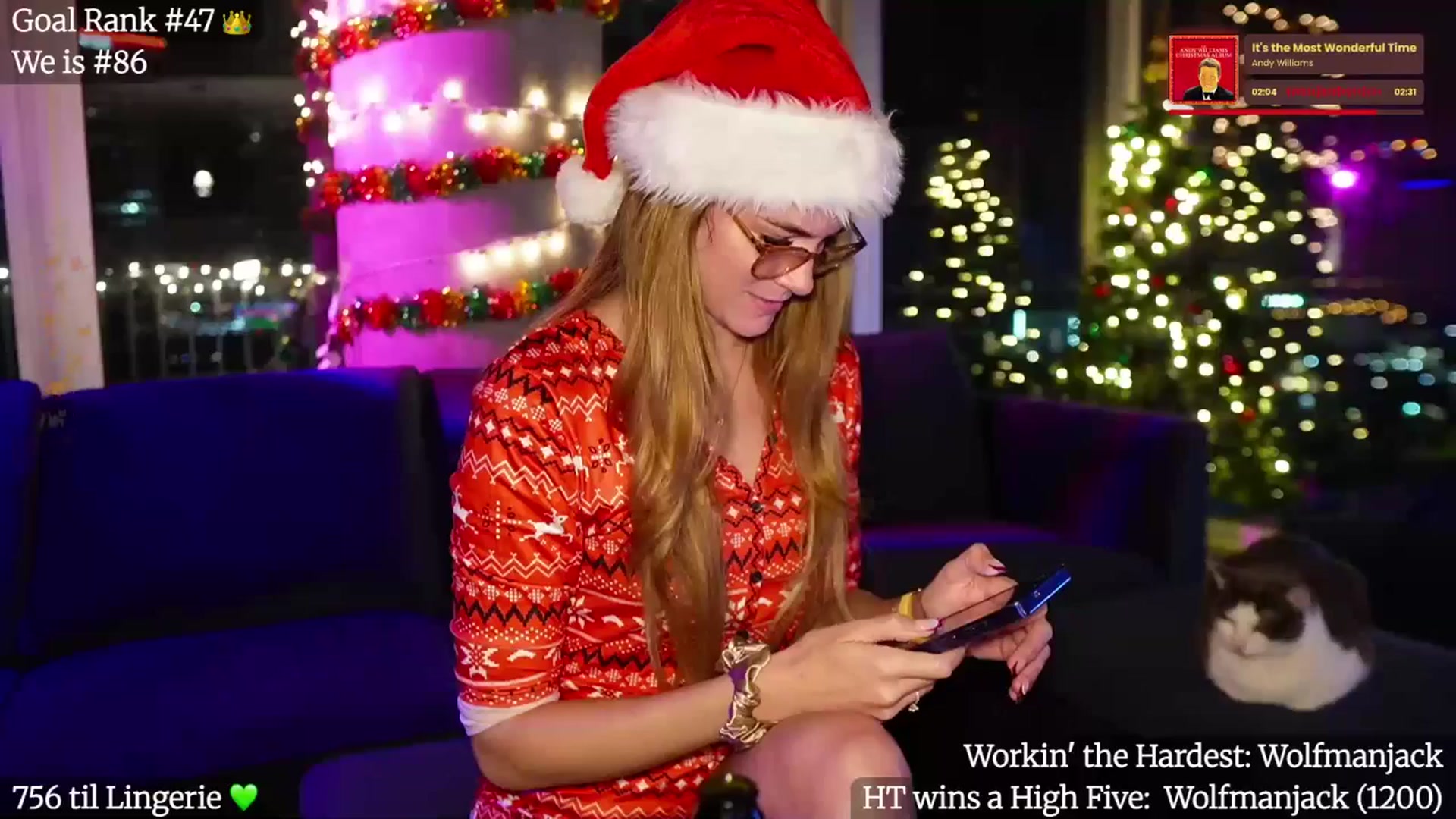 Gallery image thumbnail from Gia_Xxxmas's myfreecams stream on, 12/27/2025, 02:21 image 10 of 20