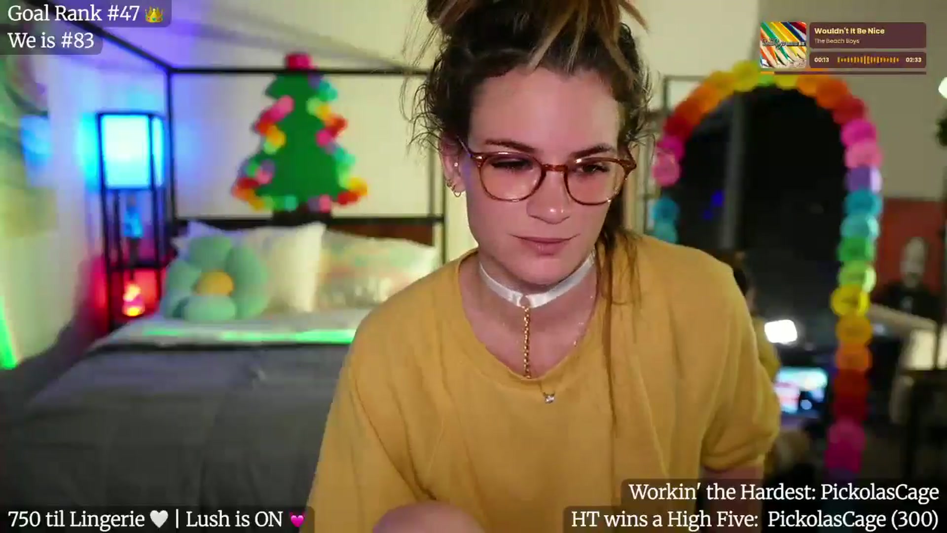 Gallery image thumbnail from Gia_Xxxmas's myfreecams stream on, 12/28/2025, 03:30 image 20 of 20