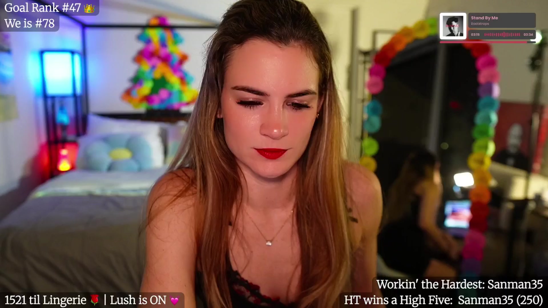 Gallery image thumbnail from Gia_Xxxmas's myfreecams stream on, 12/29/2025, 03:25 image 6 of 20