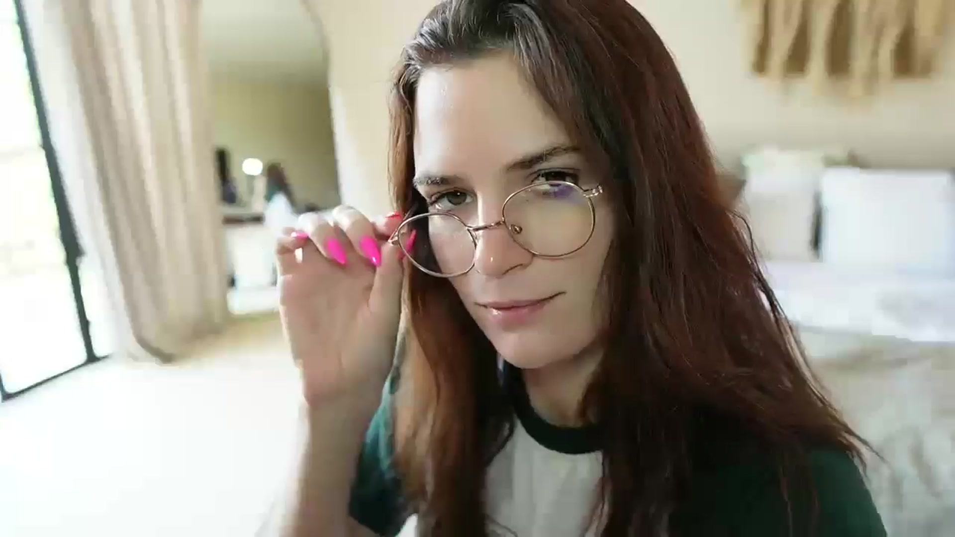 Gallery image thumbnail from Gia_inMexico's myfreecams stream on, 03/22/2025, 21:07 image 10 of 20