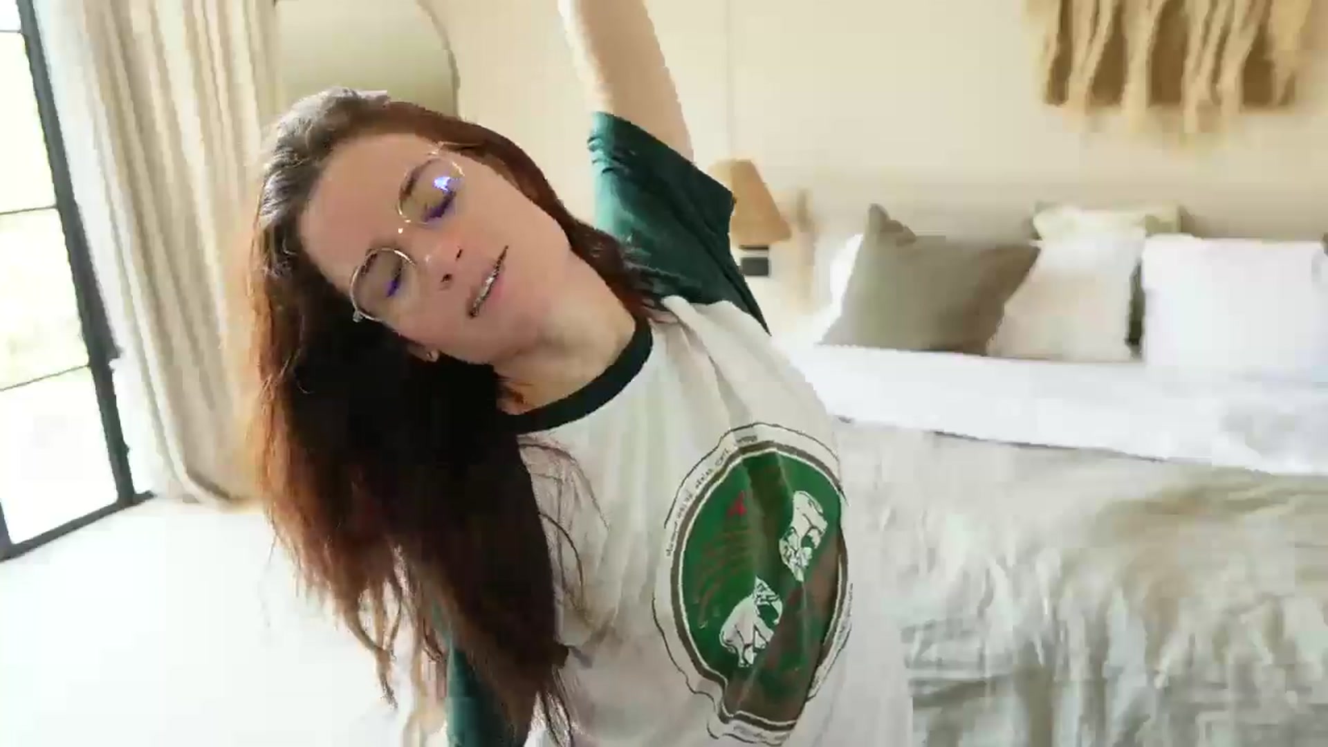 Gallery image thumbnail from Gia_inMexico's myfreecams stream on, 03/22/2025, 21:07 image 7 of 20