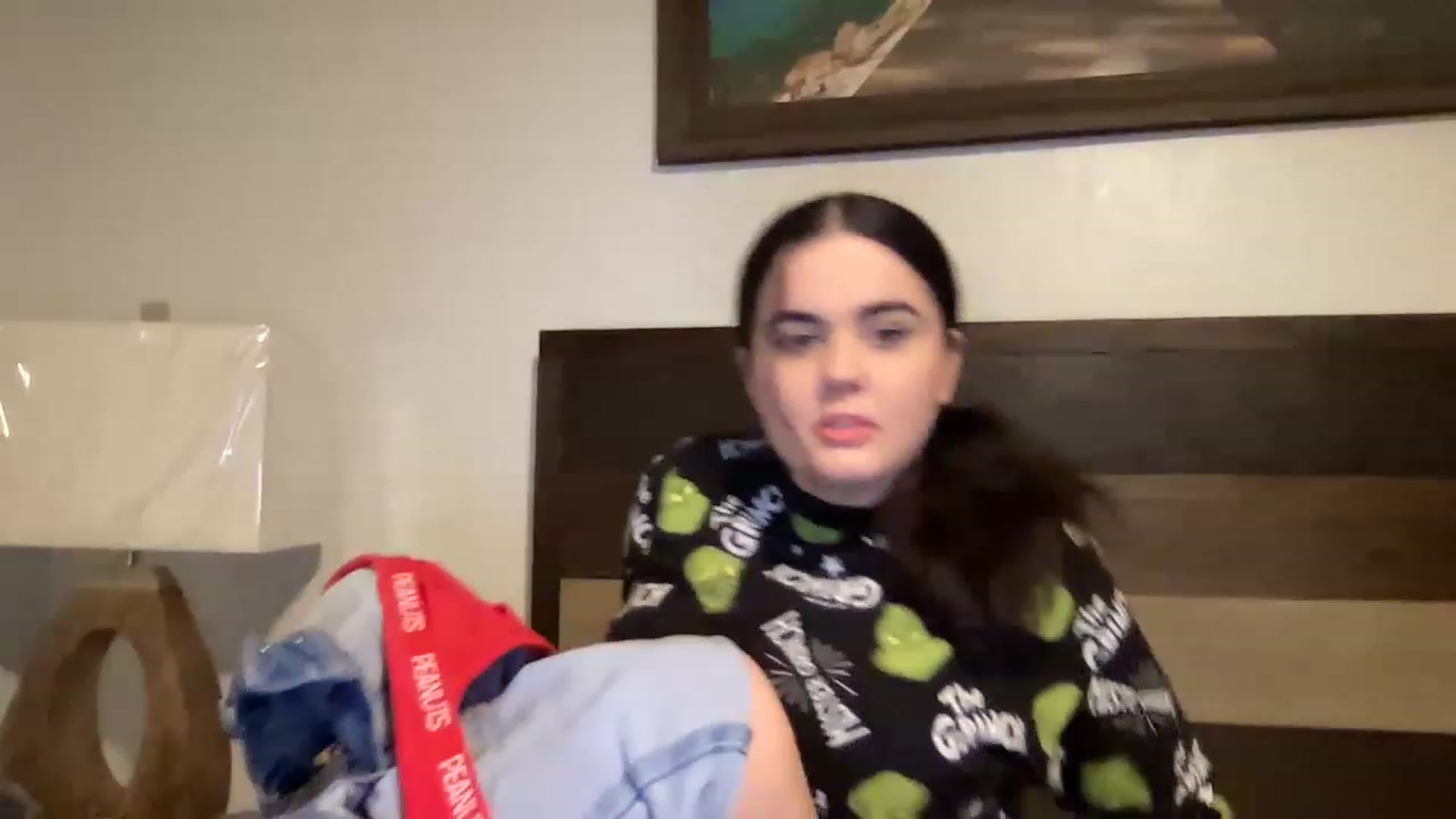 Gallery image thumbnail from Giaislovely's myfreecams stream on, 12/27/2022, 05:08 image 9 of 20