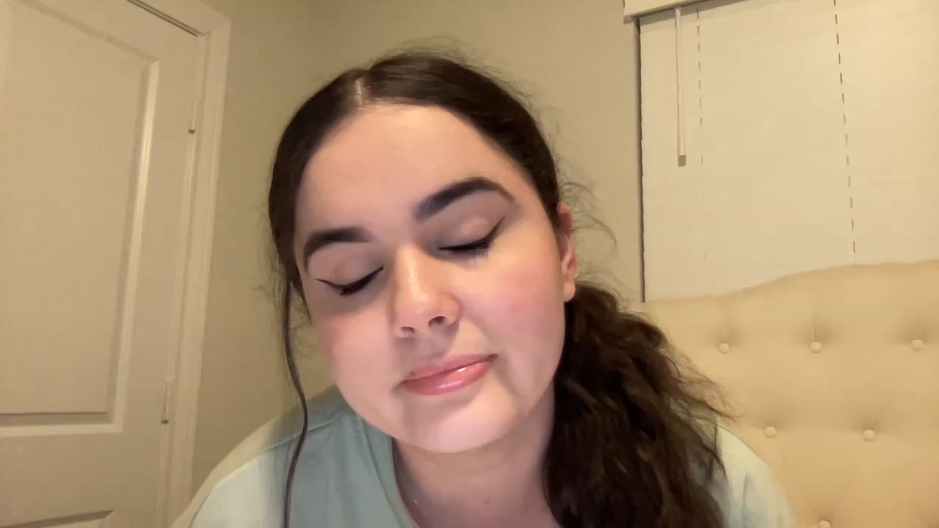 Gallery image thumbnail from Giaislovely's myfreecams stream on, 12/30/2022, 05:25 image 3 of 20