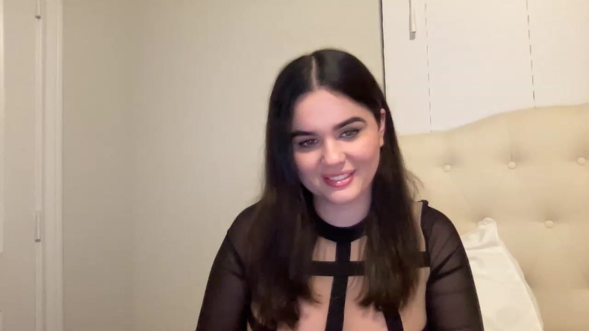 Gallery image thumbnail from Giaislovely's myfreecams stream on, 01/03/2023, 06:45 image 20 of 20