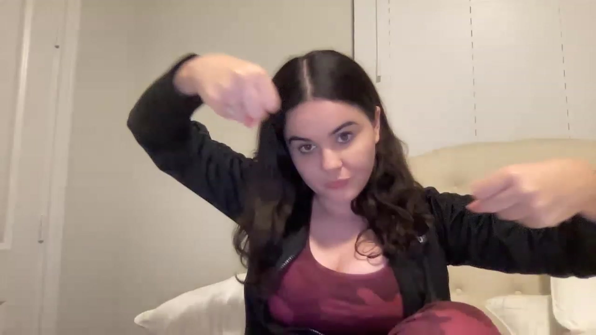 Gallery image thumbnail from Giaislovely's myfreecams stream on, 01/05/2023, 06:20 image 5 of 20