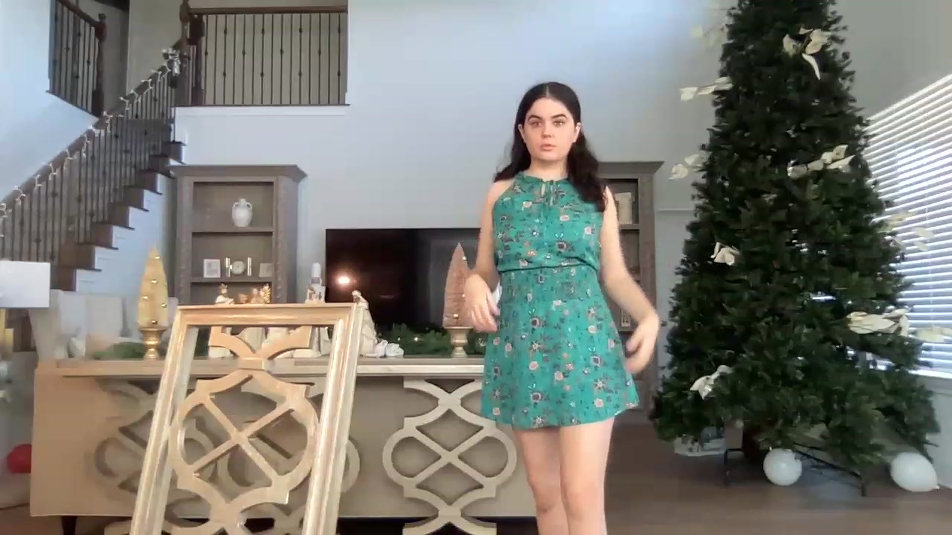 Gallery image thumbnail from Giaislovely's myfreecams stream on, 01/10/2023, 21:42 image 16 of 20