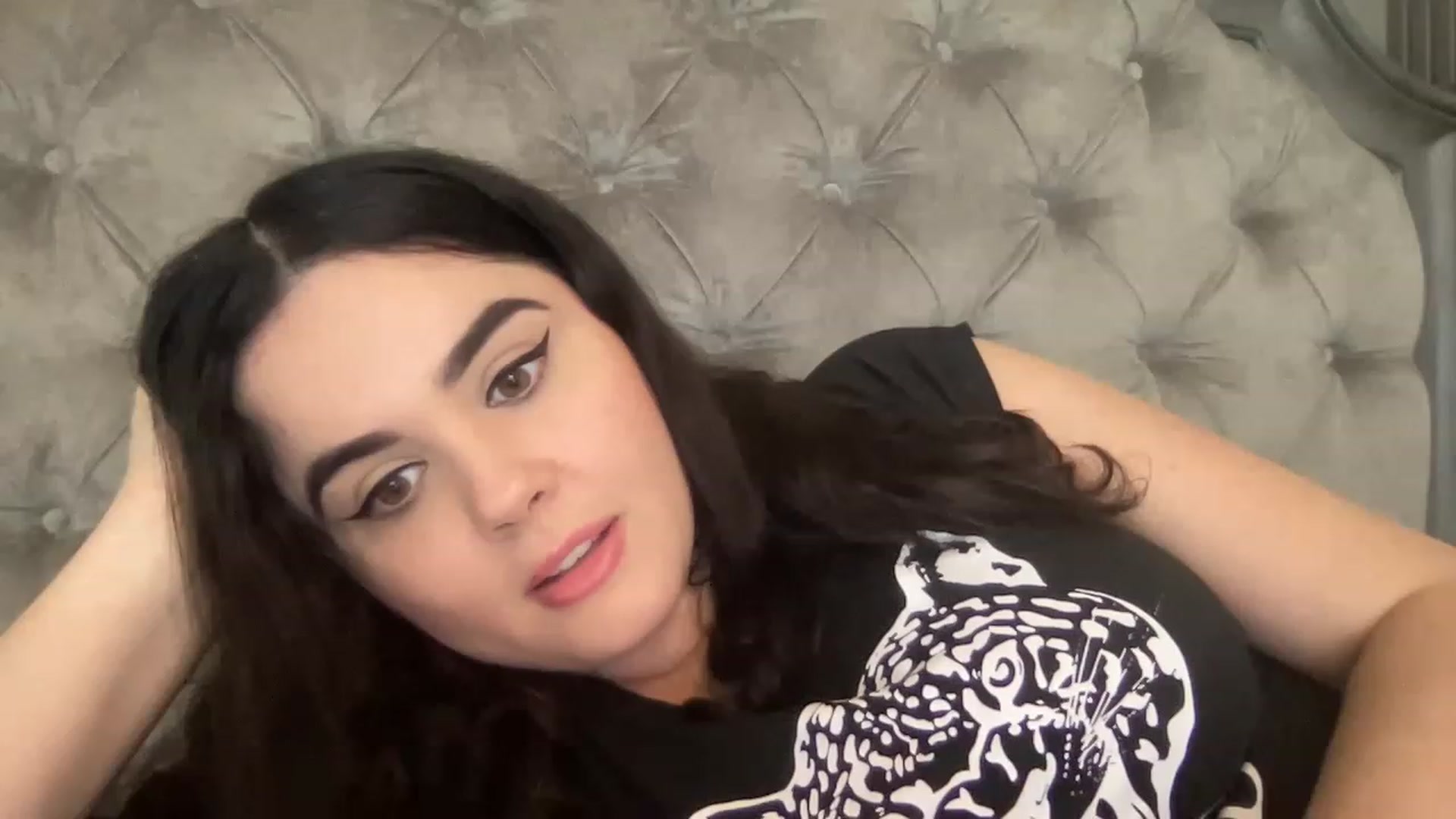 Gallery image thumbnail from Giaislovely's myfreecams stream on, 01/17/2023, 06:36 image 15 of 20