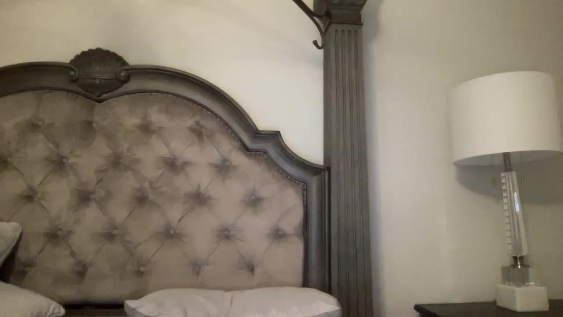 Gallery image thumbnail from Giaislovely's myfreecams stream on, 01/21/2023, 08:11 image 2 of 20