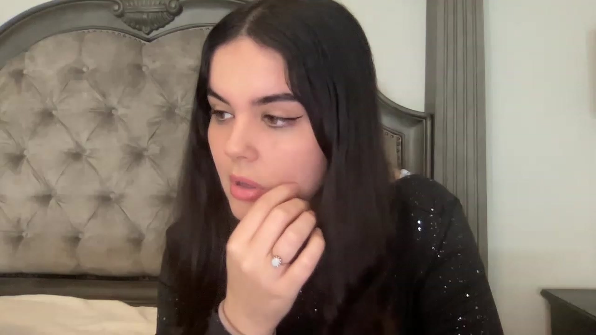 Gallery image thumbnail from Giaislovely's myfreecams stream on, 01/22/2023, 05:57 image 17 of 20