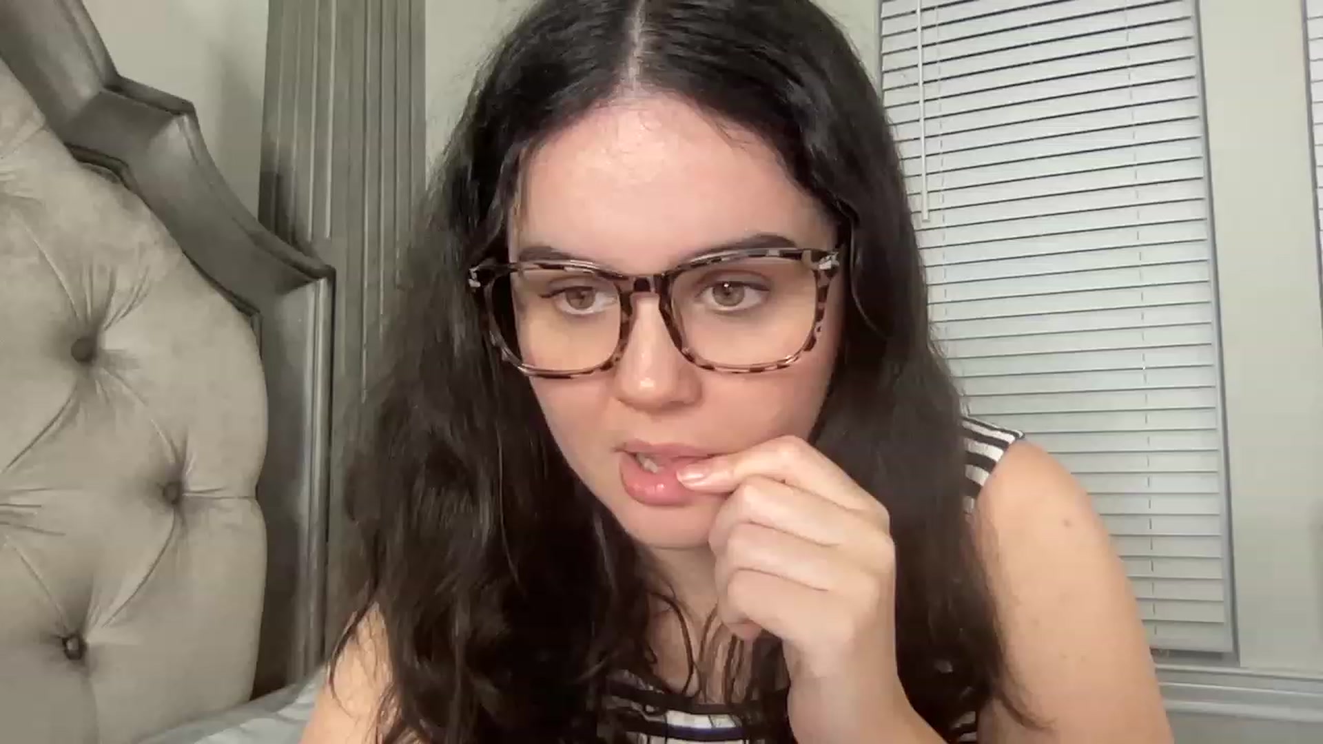 Gallery image thumbnail from Giaislovely's myfreecams stream on, 01/27/2023, 07:08 image 1 of 20