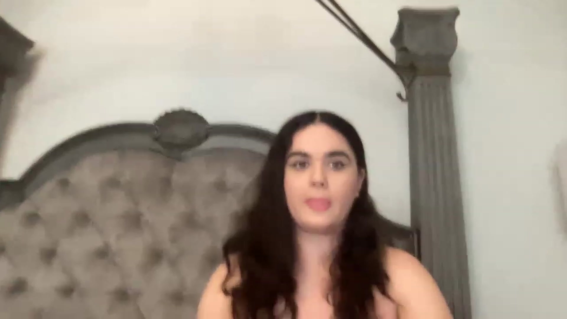 Gallery image thumbnail from Giaislovely's myfreecams stream on, 01/30/2023, 06:56 image 15 of 20