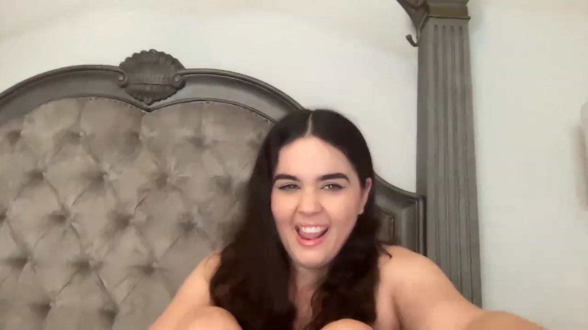 Gallery image thumbnail from Giaislovely's myfreecams stream on, 01/30/2023, 06:56 image 16 of 20