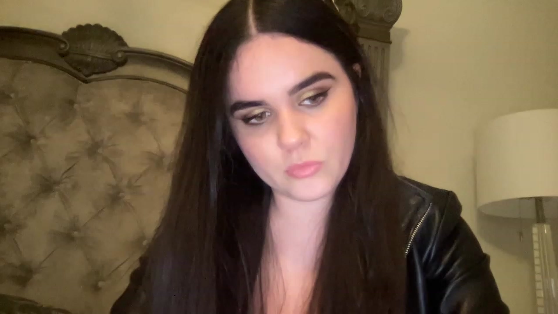 Gallery image thumbnail from Giaislovely's myfreecams stream on, 02/18/2023, 07:44 image 6 of 20