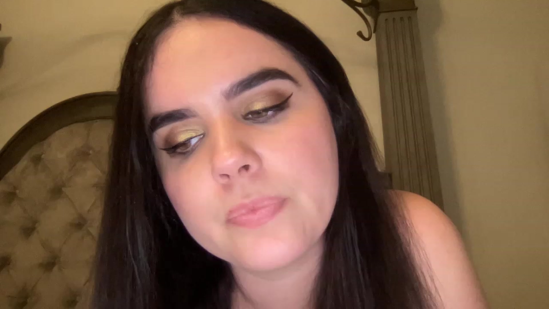 Gallery image thumbnail from Giaislovely's myfreecams stream on, 02/18/2023, 08:35 image 5 of 20