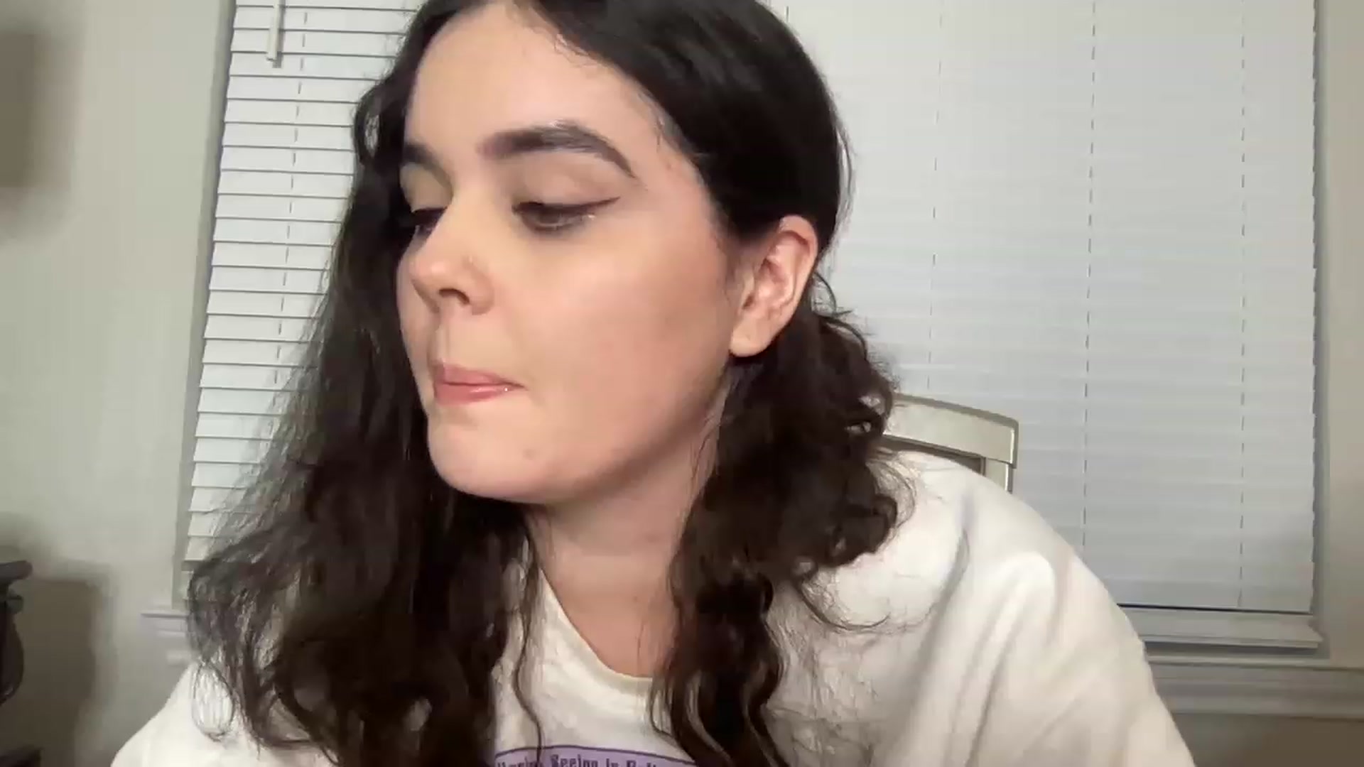 Gallery image thumbnail from Giaislovely's myfreecams stream on, 03/01/2023, 05:39 image 18 of 20