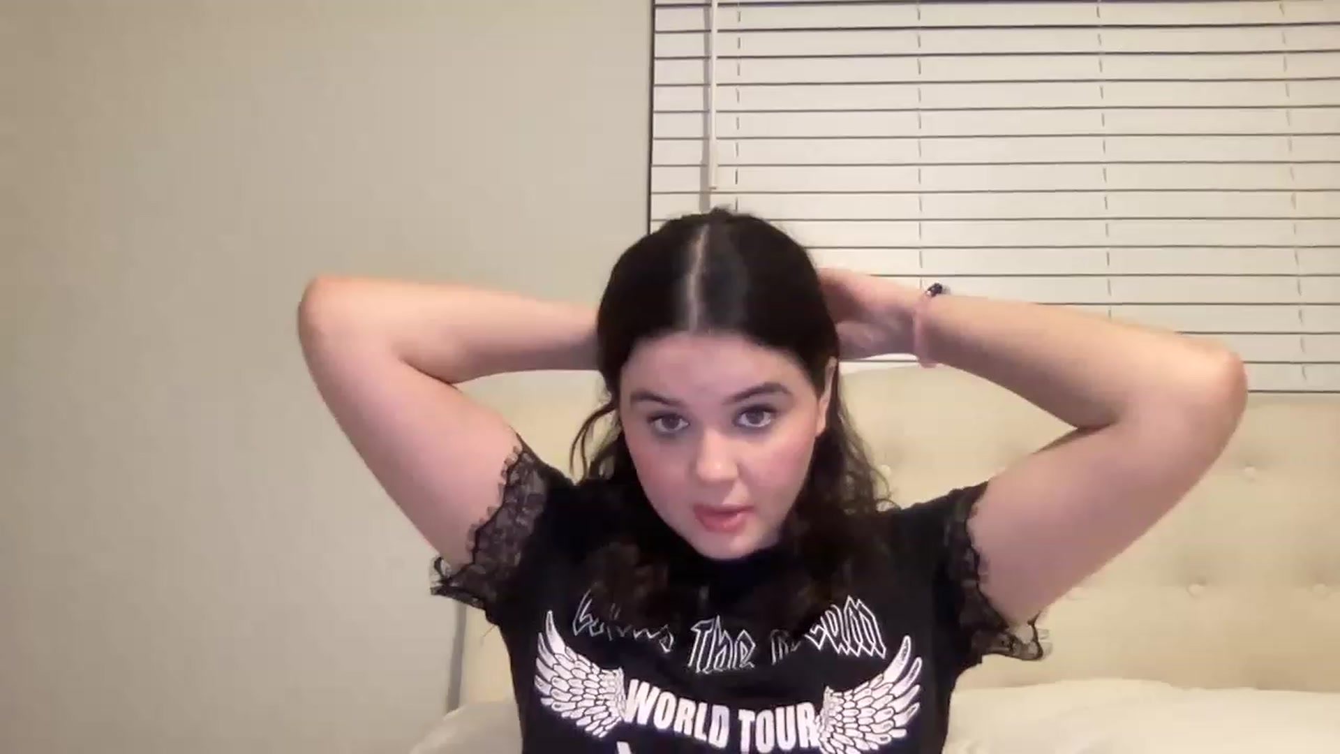Gallery image thumbnail from Giaislovely's myfreecams stream on, 03/09/2023, 06:29 image 19 of 20