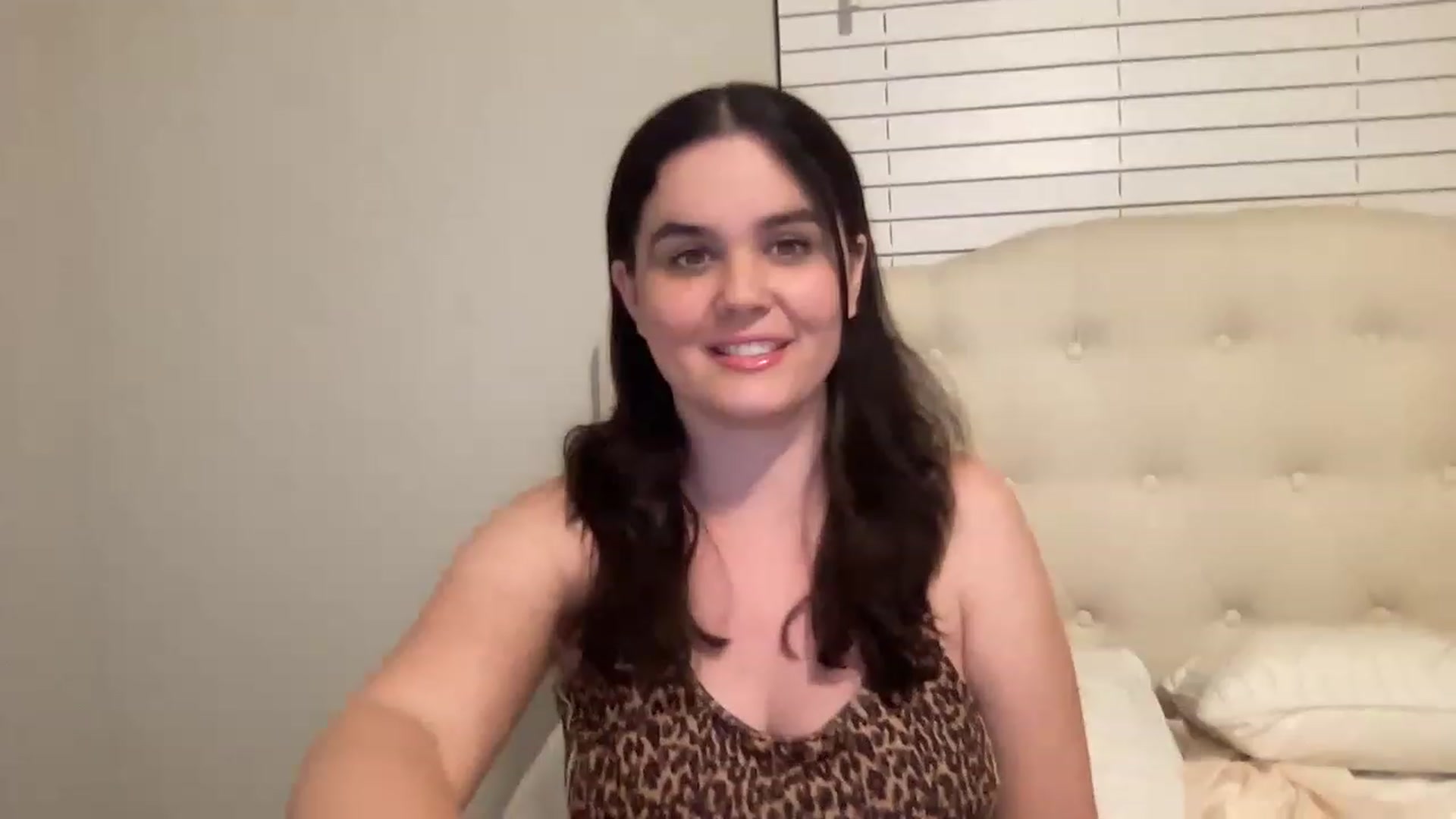 Gallery image thumbnail from Giaislovely's myfreecams stream on, 03/13/2023, 05:17 image 6 of 20