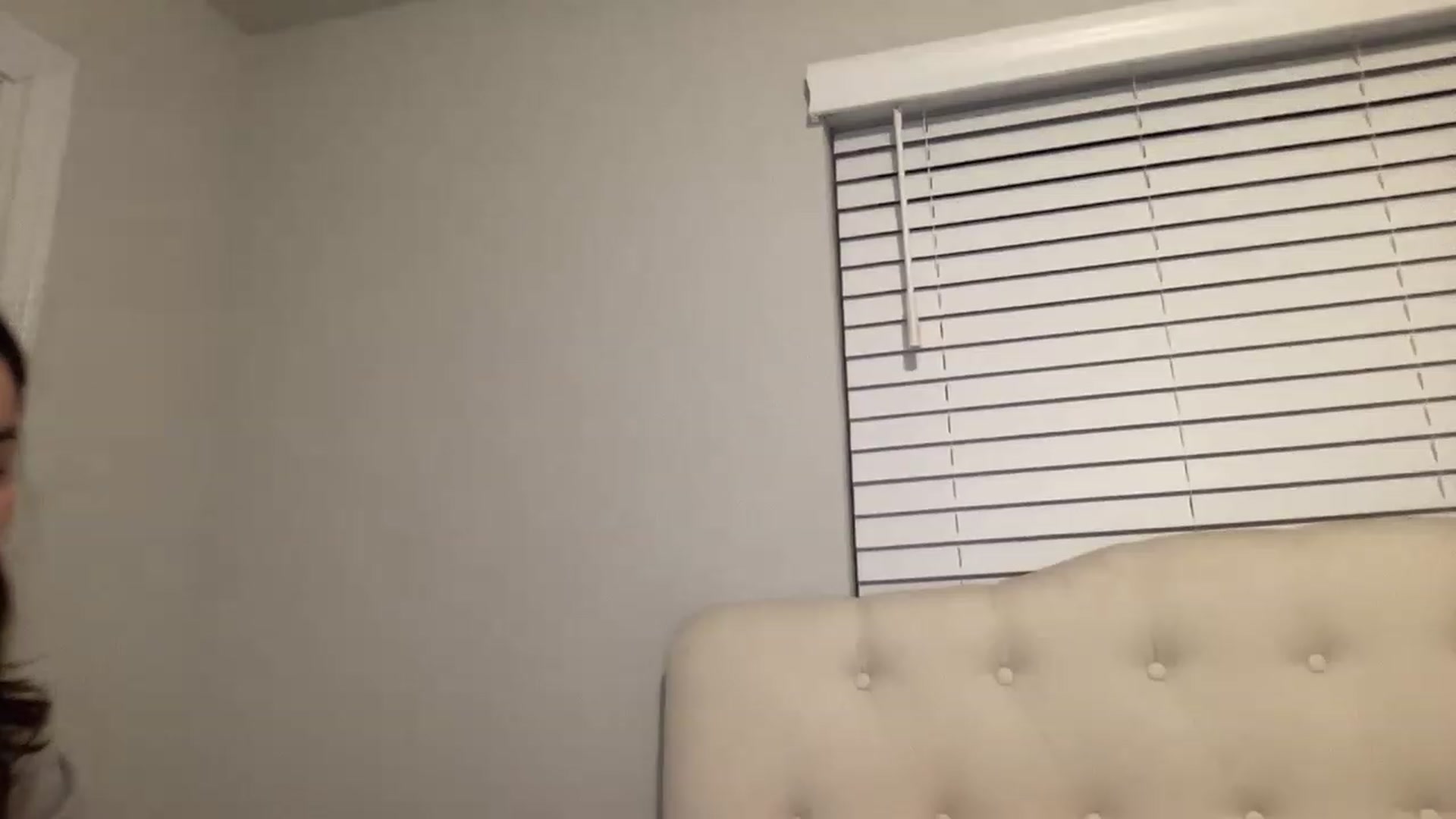 Gallery image thumbnail from Giaislovely's myfreecams stream on, 03/20/2023, 05:15 image 5 of 20
