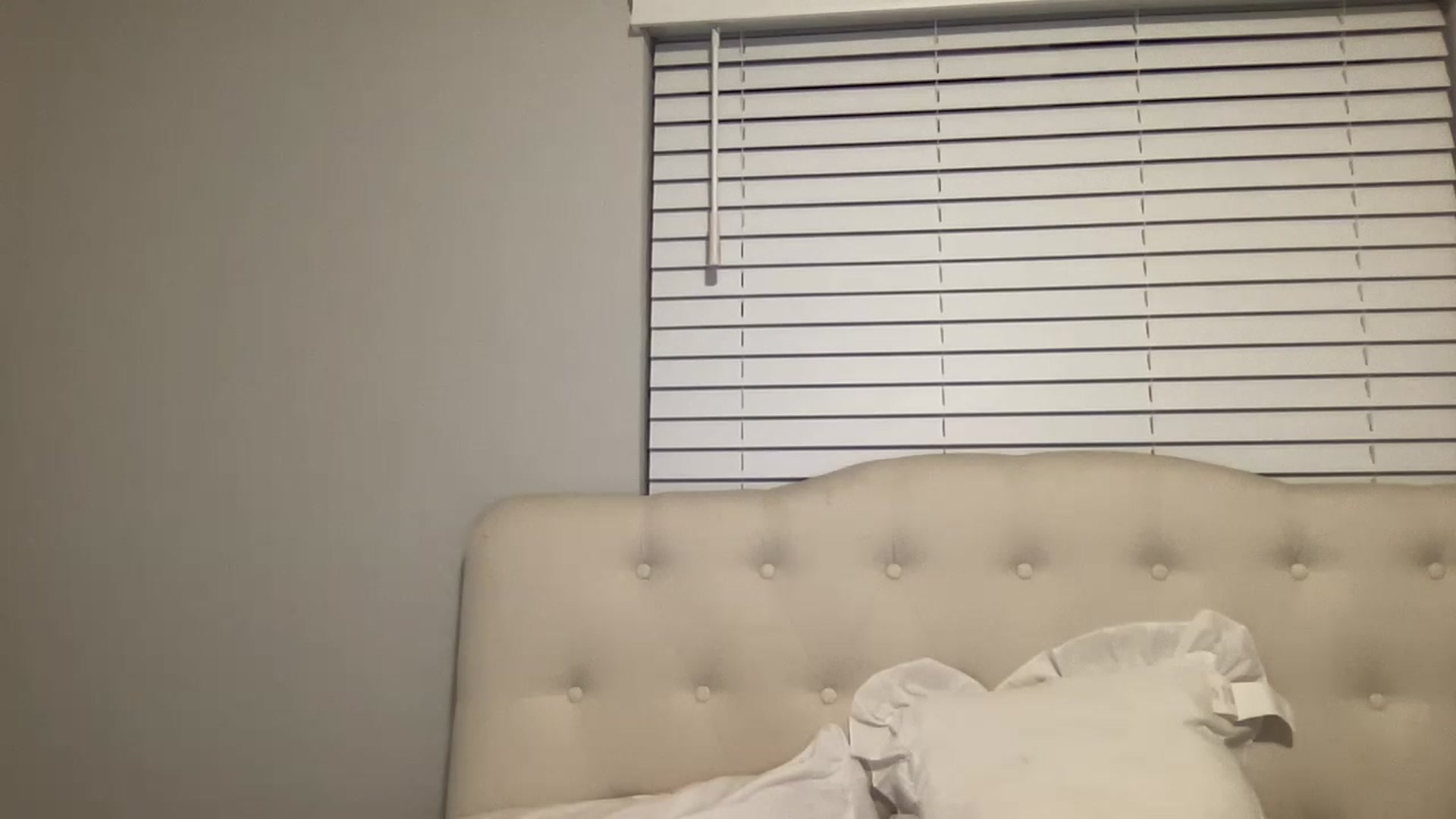 Gallery image thumbnail from Giaislovely's myfreecams stream on, 03/23/2023, 05:16 image 6 of 20