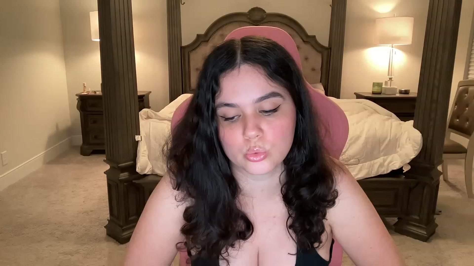 Gallery image thumbnail from Giaislovely's myfreecams stream on, 03/30/2023, 05:23 image 9 of 20