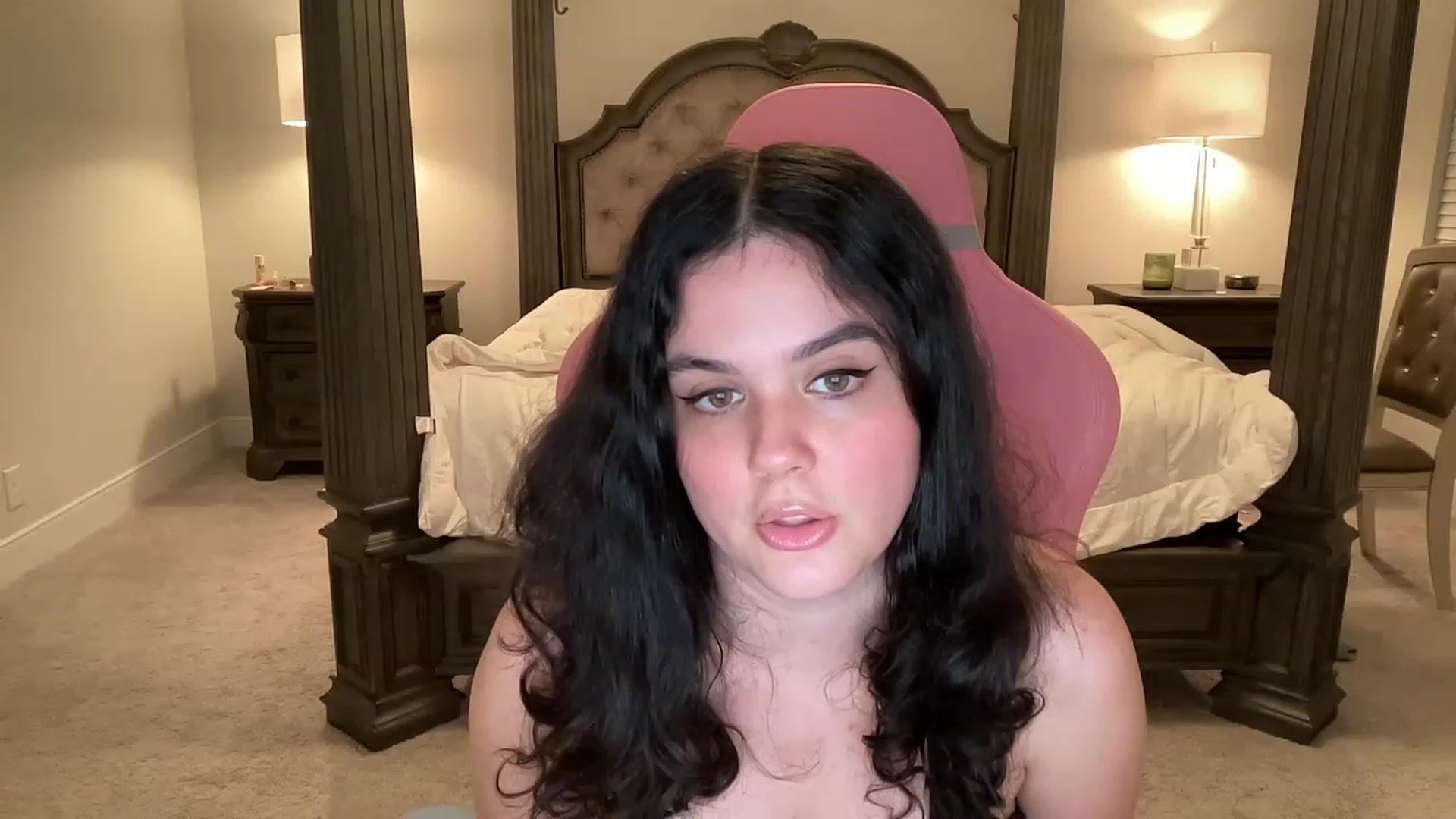 Gallery image thumbnail from Giaislovely's myfreecams stream on, 03/30/2023, 05:23 image 19 of 20