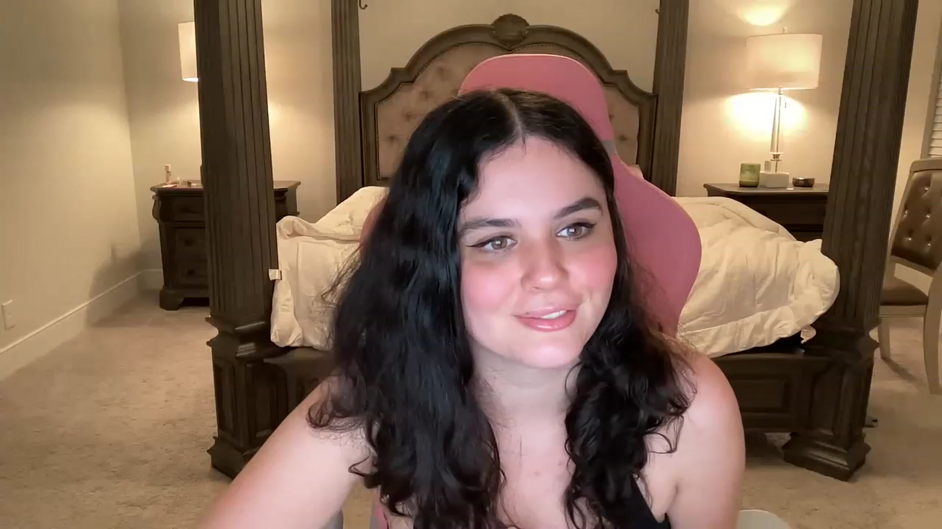Gallery image thumbnail from Giaislovely's myfreecams stream on, 03/30/2023, 05:23 image 15 of 20
